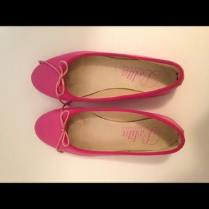 Lolita Milano Hot pink ballerina shoe size 3.5